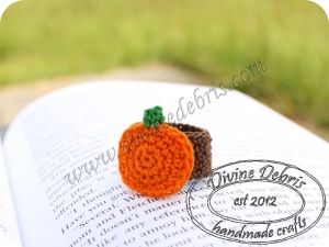 Show your pumpkin love on your finger with this simple and fun piece of jewelry, the Pumpkin Ring free crochet pattern by DivineDebris.com