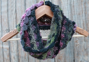 cowl, scarf, crochet cowl scarf, crochet scarf, crafts, homemade scarf, handmade scarf, unique scarf, cowl